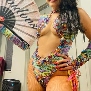 For sale gorgeous body suit